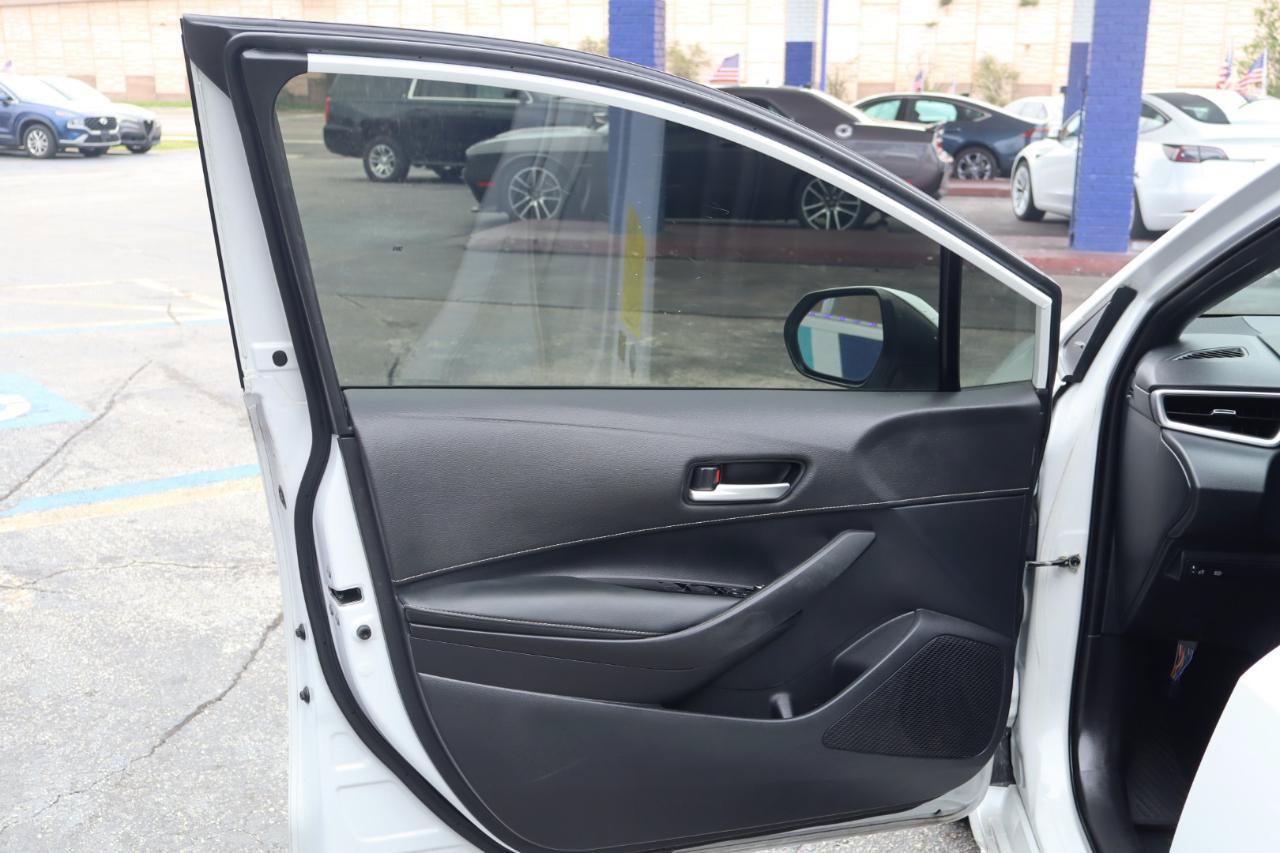 Used 2021 Toyota Corolla SE FWD image 14