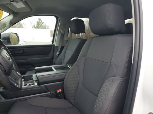 Used 2024 Toyota Tundra SR image 11