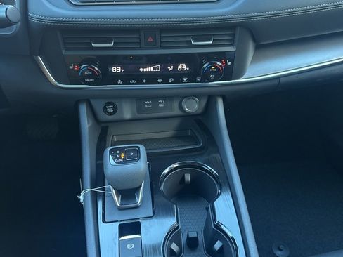 New 2026 Nissan Rogue SV w/ SV Premium Package image 28