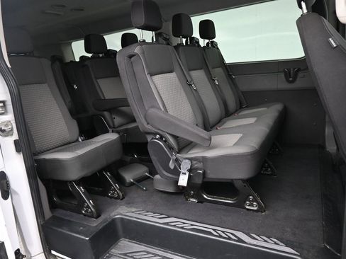 Certified 2022 Ford Transit 350 XLT RWD image 18