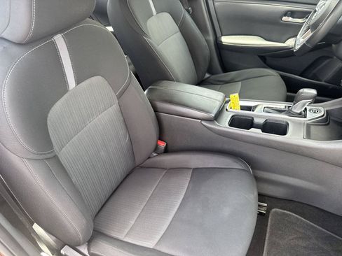 Used 2022 Nissan Sentra SV FWD image 34