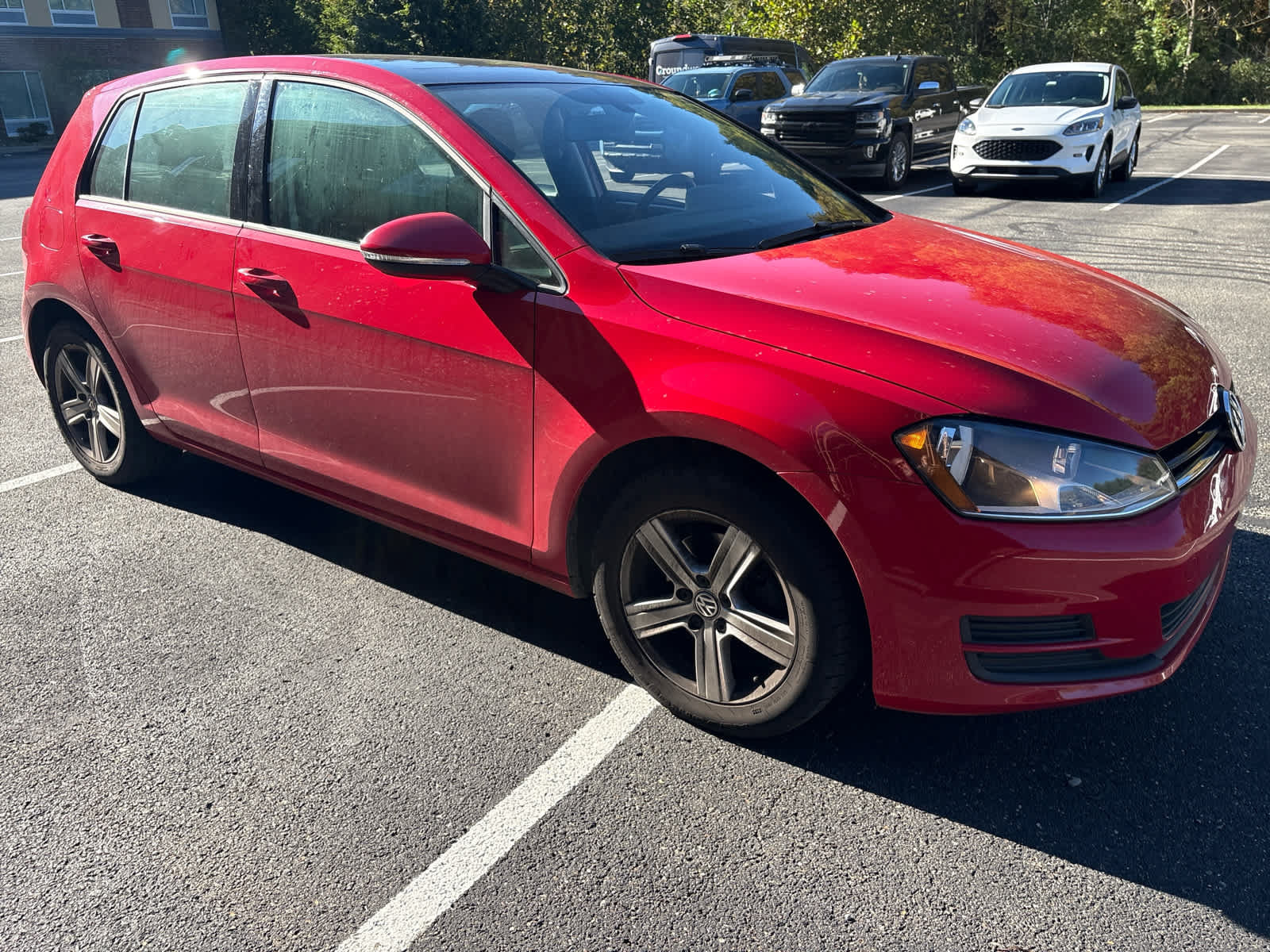 Used 2017 Volkswagen Golf Wolfsburg Edition FWD image 6