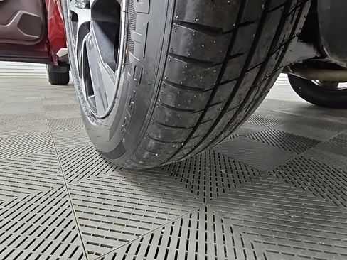 Used 2022 Toyota Highlander XLE image 46