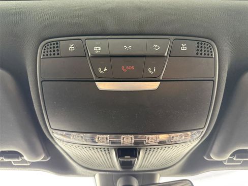 Used 2017 Mercedes-Benz E 300 4MATIC image 22