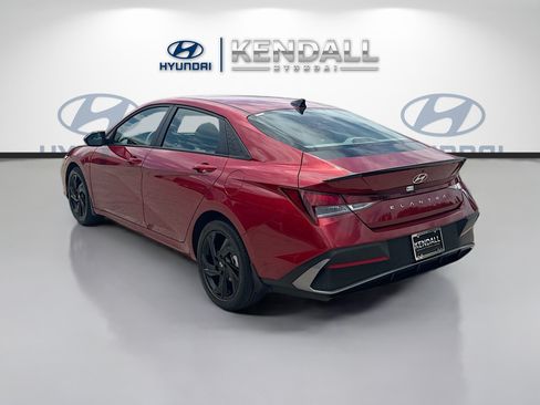 Certified 2026 Hyundai Elantra Sport FWD image 4