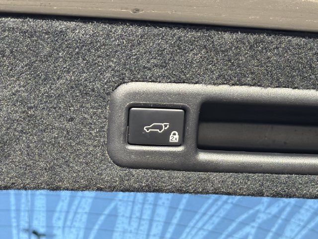Used 2016 Lexus RX 450h FWD image 21