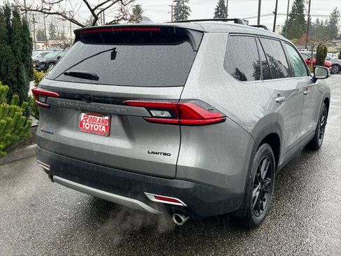 Certified 2025 Toyota Grand Highlander AWD Hybrid image 7