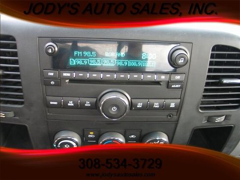 Used 2010 Chevrolet Silverado 2500 W/T image 11