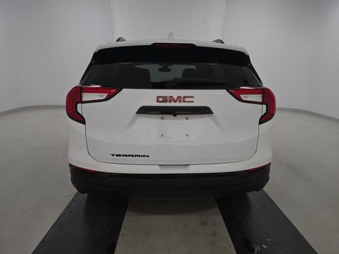 Used 2022 GMC Terrain SLE w/ Driver Convenience Package FWD image 6