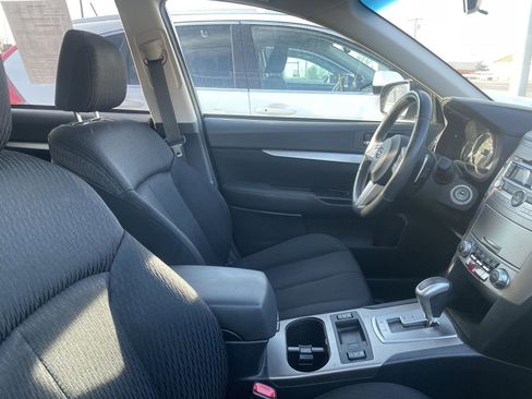 Used 2011 Subaru Outback 2.5i Premium w/ All-Weather Pkg image 6