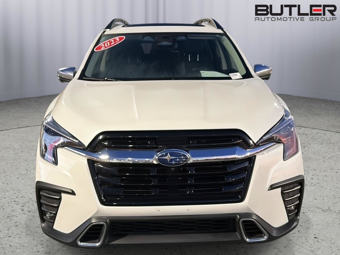 Used 2023 Subaru Ascent Touring AWD/4WD image 9