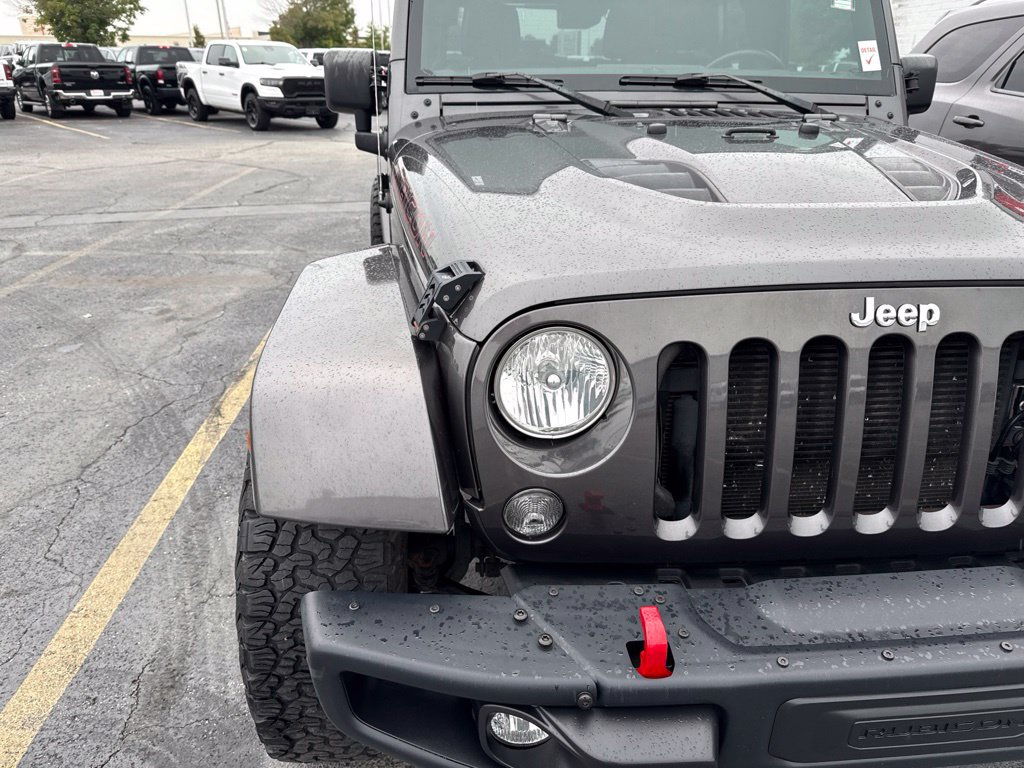 Used 2016 Jeep Wrangler Unlimited Rubicon AWD/4WD image 13
