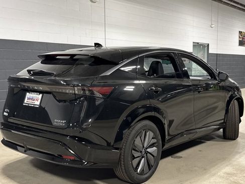 New 2025 Nissan Ariya AWD image 19