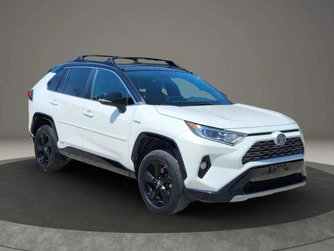 Used 2019 Toyota RAV4 XSE AWD/4WD image 7