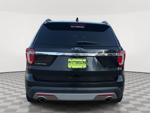 Used 2017 Ford Explorer Limited FWD image 3