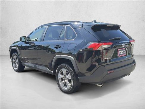 Used 2025 Toyota RAV4 LE AWD/4WD image 7