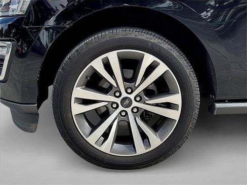 Used 2021 Ford Expedition Max Limited RWD image 8