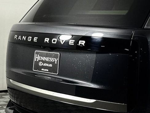 Used 2026 Land Rover Range Rover SE AWD/4WD image 17