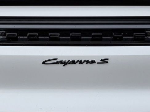 New 2026 Porsche Cayenne S AWD/4WD image 26