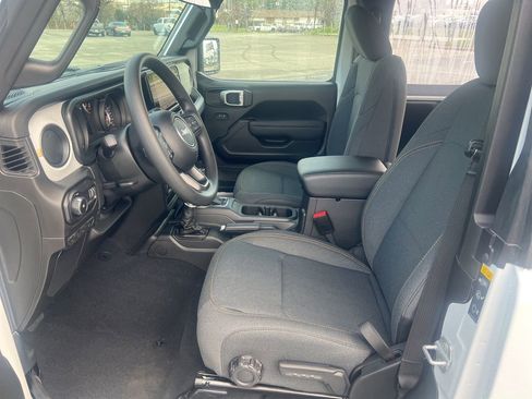 New 2026 Jeep Wrangler Sport AWD/4WD image 13