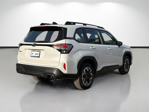 Used 2026 Subaru Forester AWD/4WD image 3