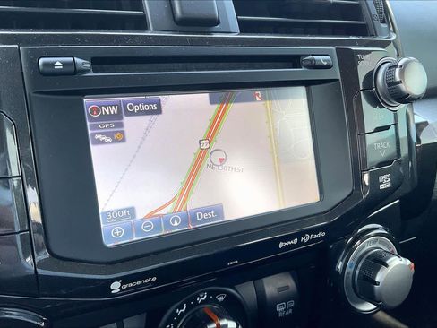 Used 2019 Toyota 4Runner TRD Off-Road Premium image 31