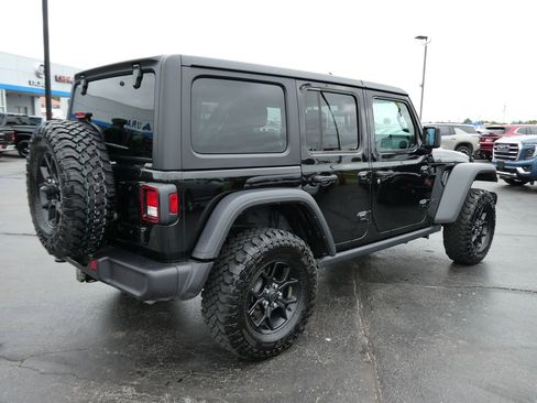 Used 2024 Jeep Wrangler Unlimited Sport AWD/4WD image 5
