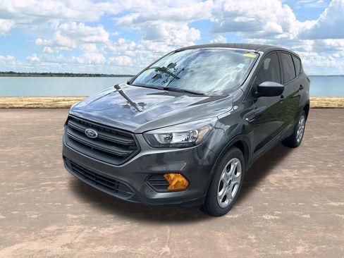Used 2019 Ford Escape S FWD image 4