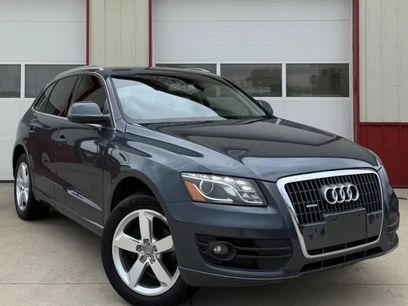 Used 2011 Audi Q5 2.0T Premium Plus w/ Premium Plus Pkg