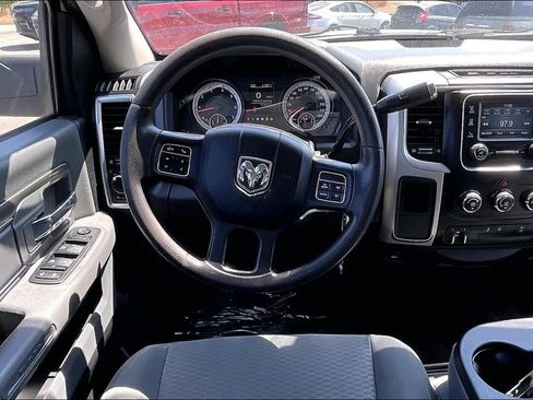 Used 2016 RAM 3500 SLT RWD image 5