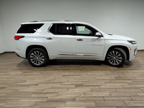 Used 2023 Chevrolet Traverse Premier w/ LPO, Floor Liner Package AWD/4WD image 34