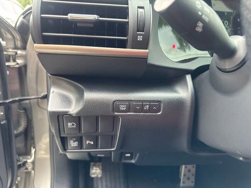 Used 2020 Lexus IS 350 F Sport w/ F Sport Package RWD image 17
