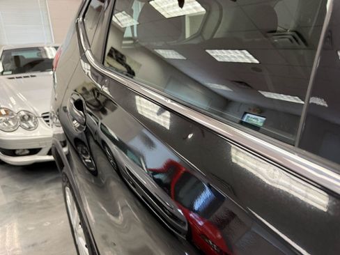 Used 2020 Nissan Rogue S AWD/4WD image 21
