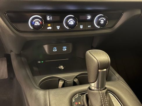New 2026 Honda HR-V LX image 19