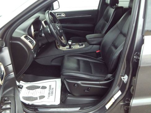 Used 2014 Jeep Grand Cherokee Limited AWD/4WD image 21