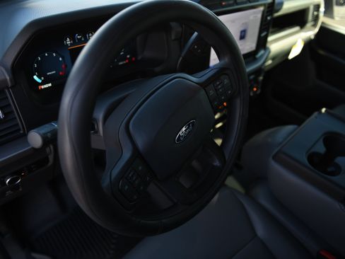 Used 2024 Ford F150 XL image 20