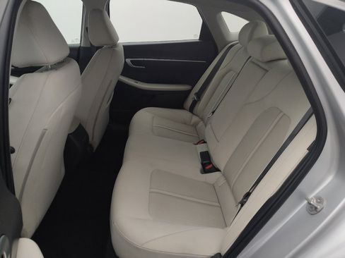 Used 2025 Hyundai Sonata SEL FWD image 18