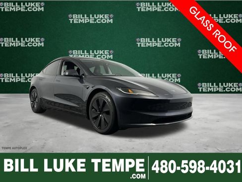 Used 2024 Tesla Model 3 Standard Range image 1