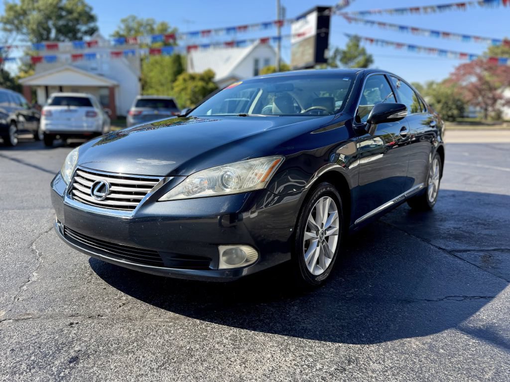 Used 2010 Lexus ES 350 w/ Preferred Accessory Package FWD image 4