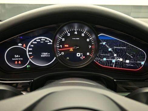 Certified 2022 Porsche Panamera 4S AWD/4WD image 14