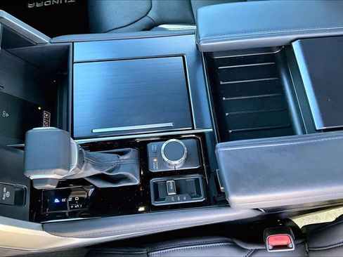 Used 2025 Toyota Tundra Platinum image 15