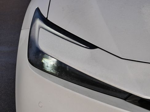 Used 2024 Toyota Prius XLE image 16