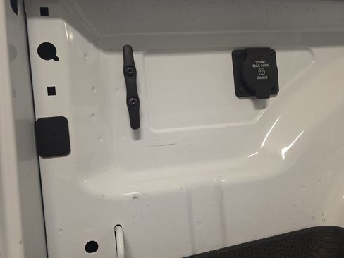 Used 2025 RAM 2500 Tradesman AWD/4WD image 18