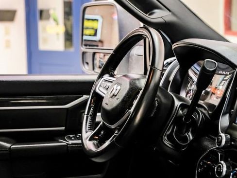 Used 2024 RAM 3500 Big Horn image 16