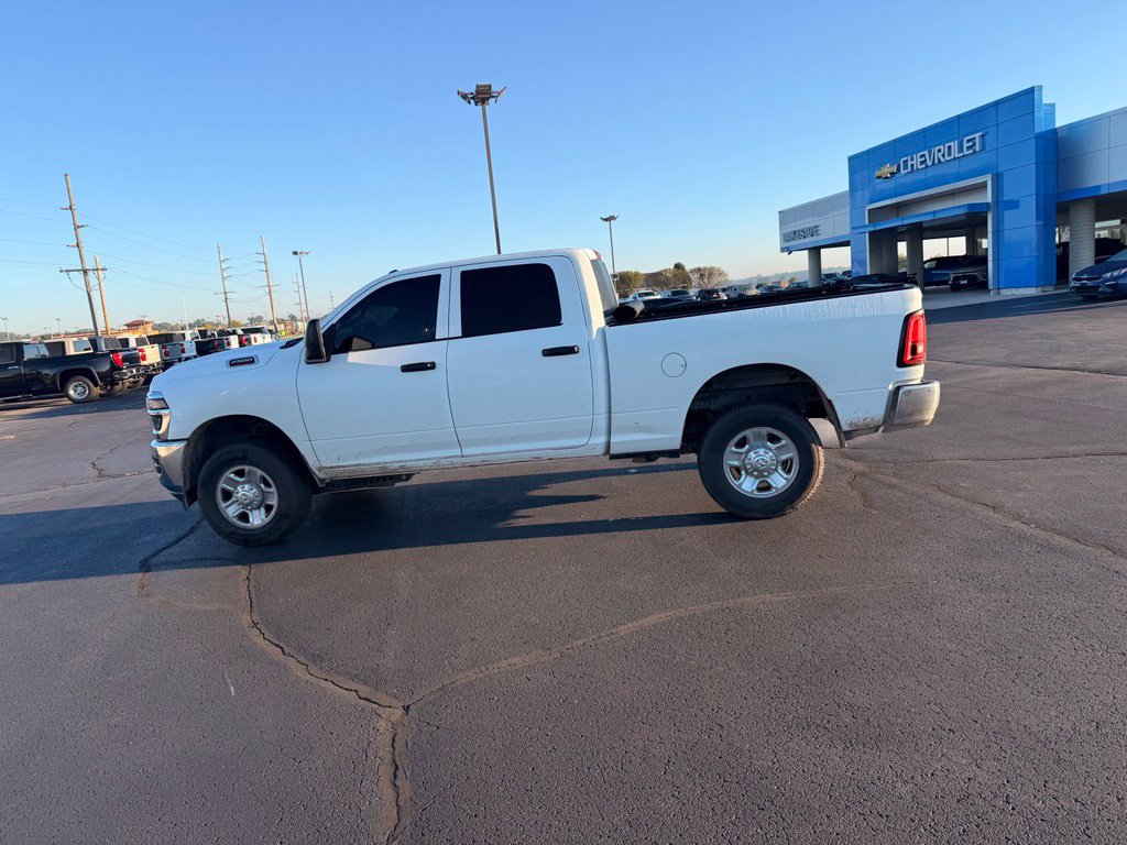 Used 2025 RAM 2500 Tradesman w/ Chrome Appearance Group AWD/4WD image 4
