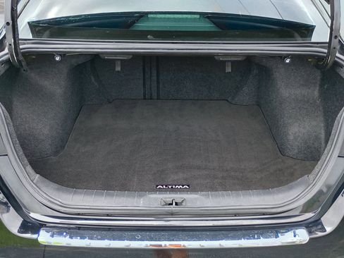 Used 2022 Nissan Altima 2.5 SL FWD image 19