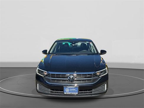Certified 2022 Volkswagen Jetta SEL image 2