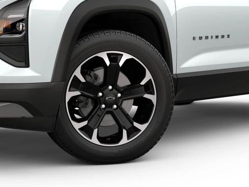New 2027 Chevrolet Equinox LT w/ LPO, Floor Liner Package FWD image 18
