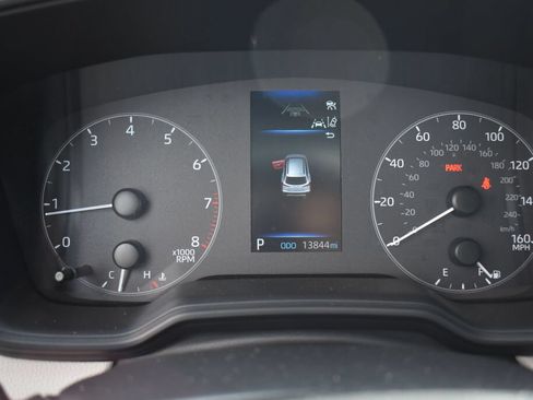 Certified 2024 Toyota Corolla Cross L AWD/4WD image 10