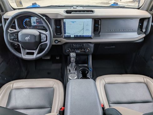 Used 2024 Ford Bronco Wildtrak AWD/4WD image 22